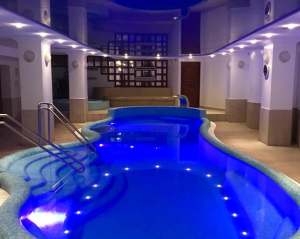 Kastelyhotel Sasvar Resort: elegancia és kényelem